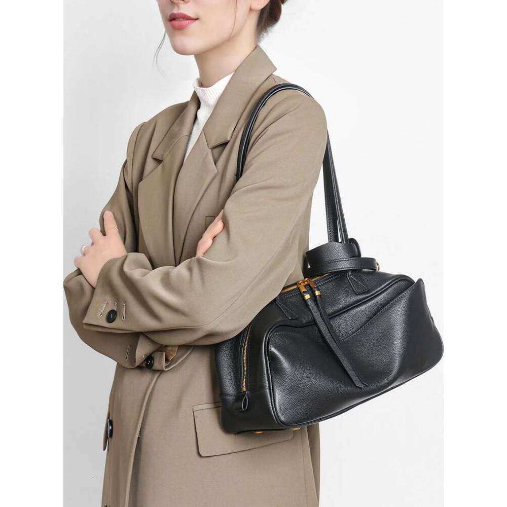 New Women's Genuine Leather Designer Women Shoulder Bag Soft Cowhide Handbags Fashion High Quality Baguette Bags MDNG2509