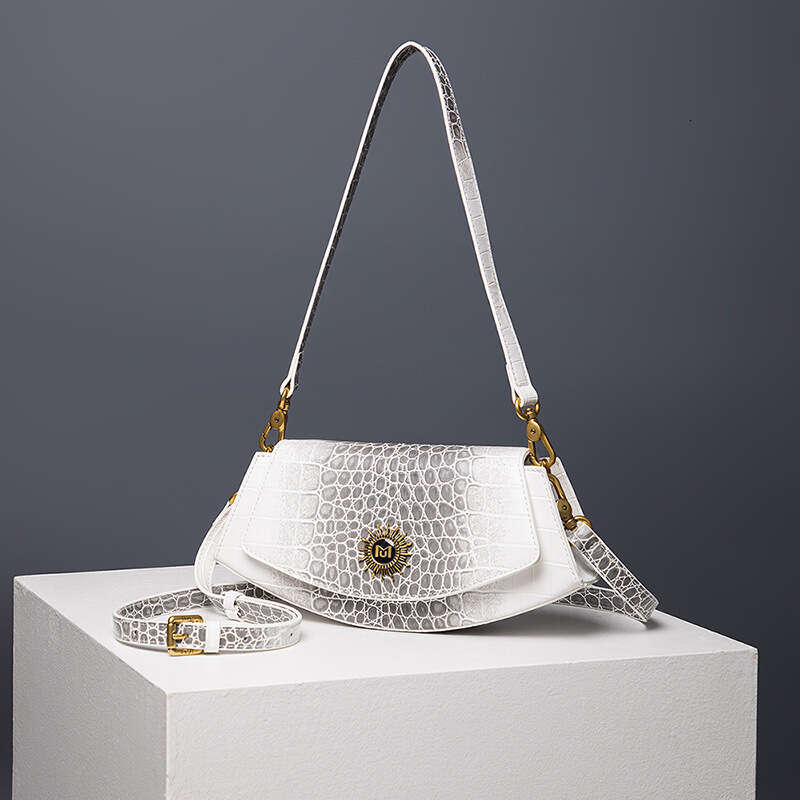 Designer Bag Tote Bag Shoulder Bag High-End Niche Design Genuine Leather French Alligator Handbag Crescent Underarm Bag