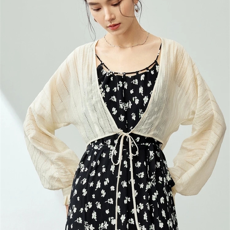 Sentubila Hollow Out V-neck Cropped Cardigan Coat Summer Straight Long Sleeve Lace-up Top Female Clothing 142W53727 240703