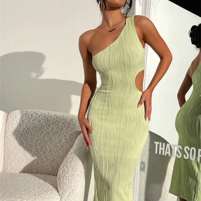 Summer Solid Color Slim One Shoulder Dresses Women Sexy Slant Collar Hollow Out Package Hip Dress Trendy Lady Party Vestidos 240823