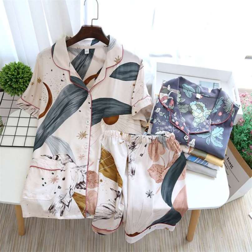 Women's Pajamas Set Short-sleeved Shorts Home Pijima Loose Two-piece Suit for Home Sleepwear Printed Plus Size Female Pijima 210928