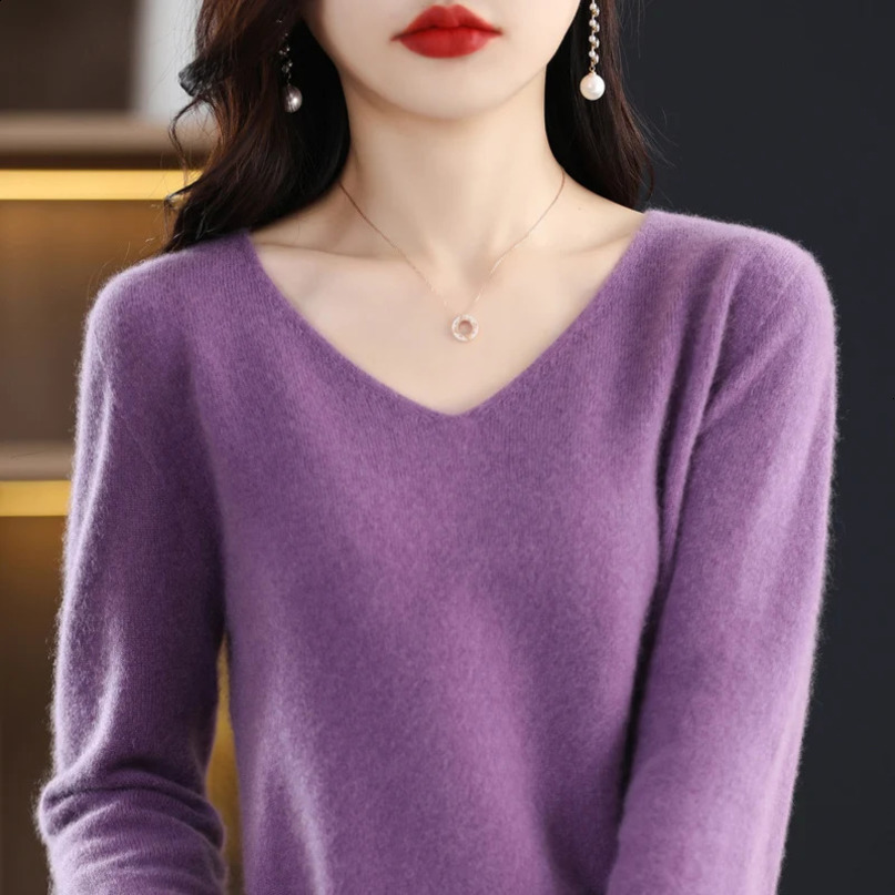 autumn and winter 100% Merino wool cashmere sweater womens knitted Vneck pullover solid color fashion loose top 240713