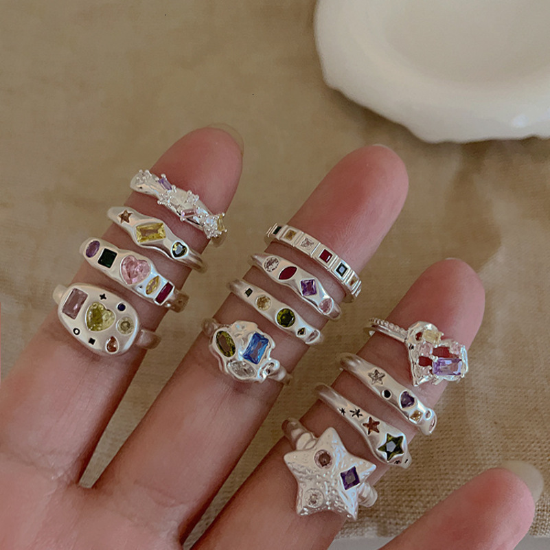 Wedding Rings Colorful Zircon Heart Star Ring for Female Korean Retro Temperament Irregular Metal 230919