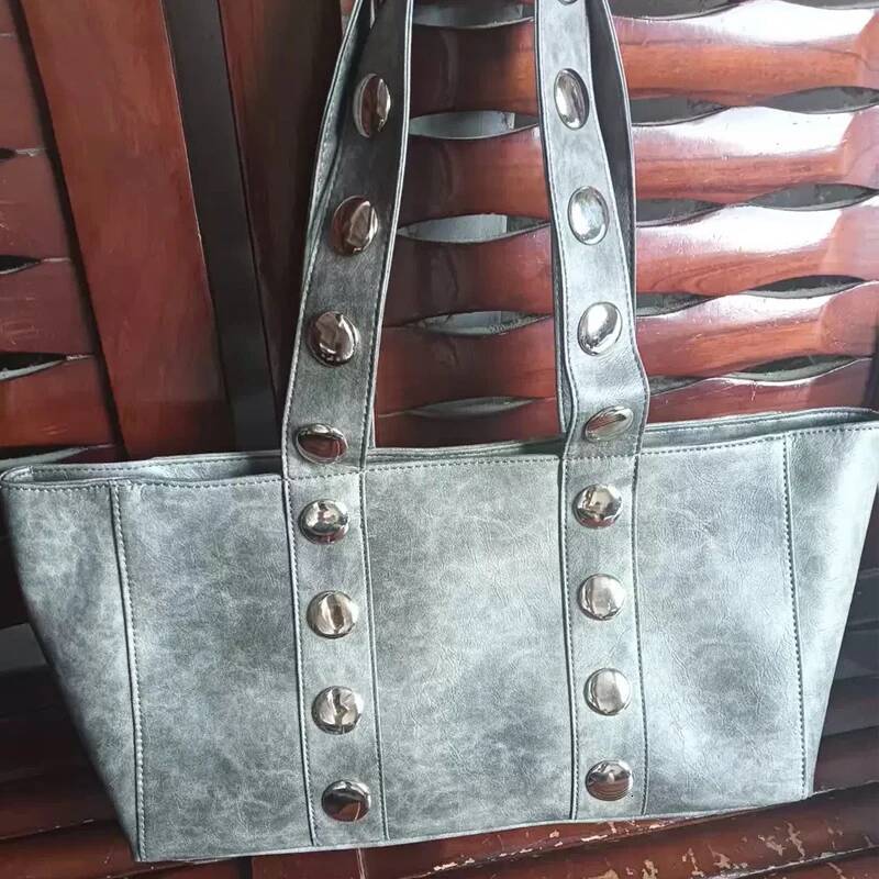 Vintage Oversize Tote Bags For Women Designer Handbags Purses 2025 New In PU Ring Rivet Large Capacity Underarm Shoulder