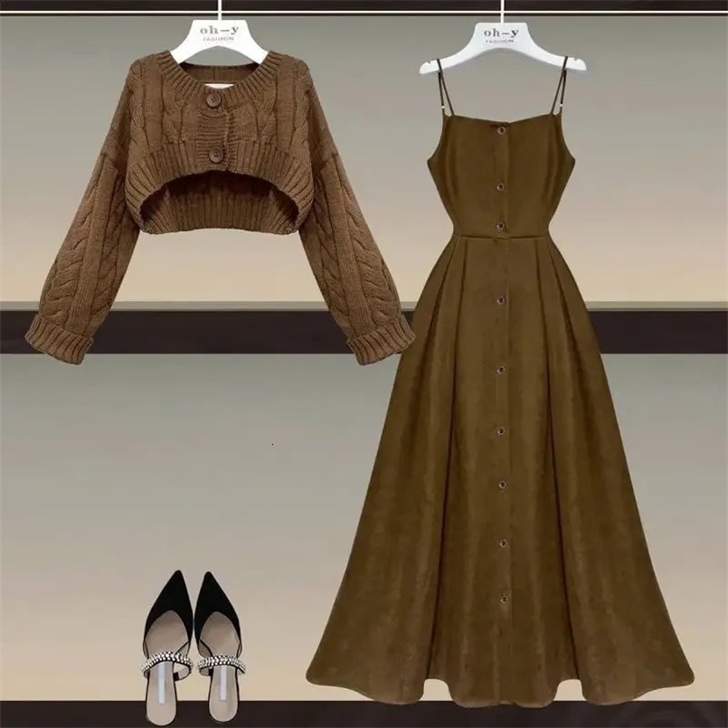 Maxi Dress Outfits Knitted Cropped Cardigan Sweater Sling Tunic Vintage Dresses Sets Elegant Suit Chic Korean 2 Piece Set Women 240829