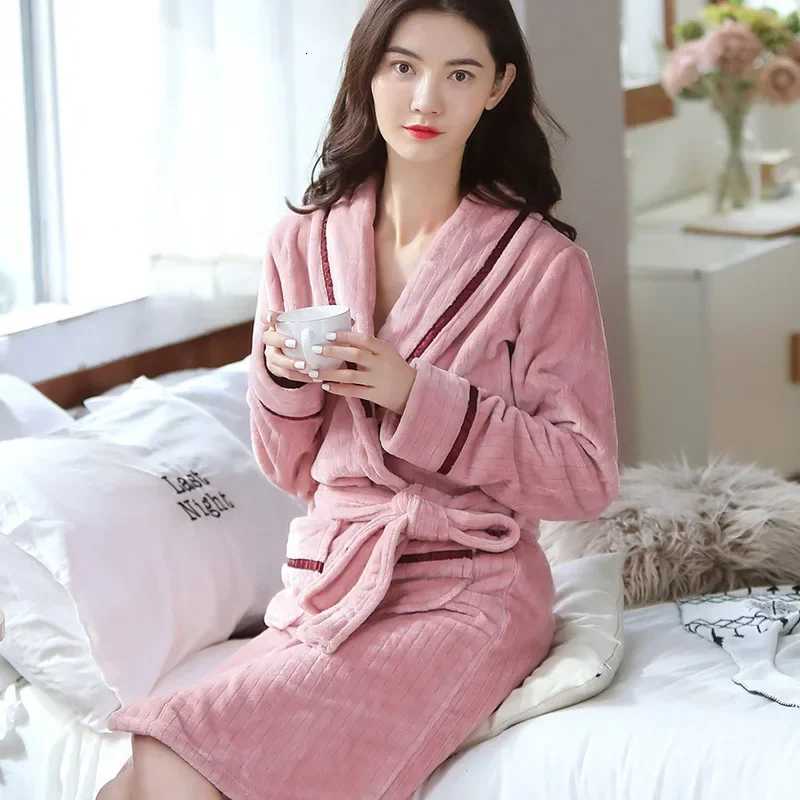 2025 New Winter Warm Flannel Robes Women Solid VNeck Long Bathrobes Lady Coral Fleece Casual Loose Nightgown Thickened Homewear Z250924