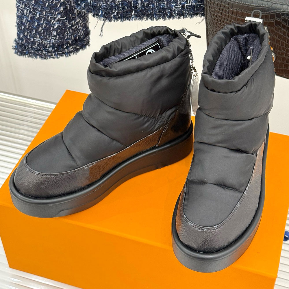 New Designer Nylon Ski Boots womens snow boots Retro fashion comfort warm platform winter ankle boot Anti slip Sole Internally filled with down