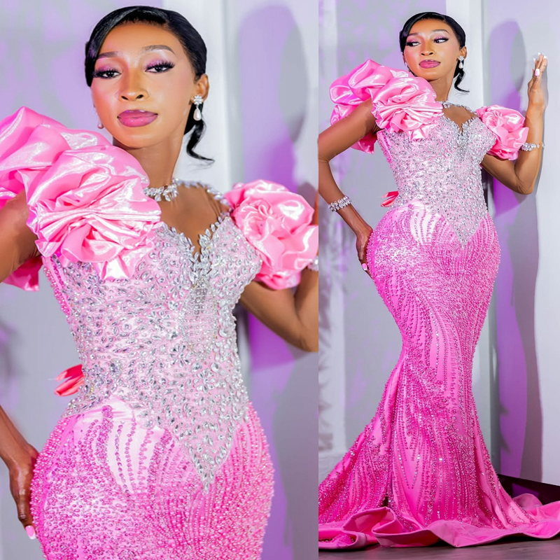 2025 Aso Ebi Pink Prom Dress Evening Dresses Formal Gowns Illusion Beaded Lace Appliqued Lace Crystals Long Sleeves Birthday Dress Second Reception