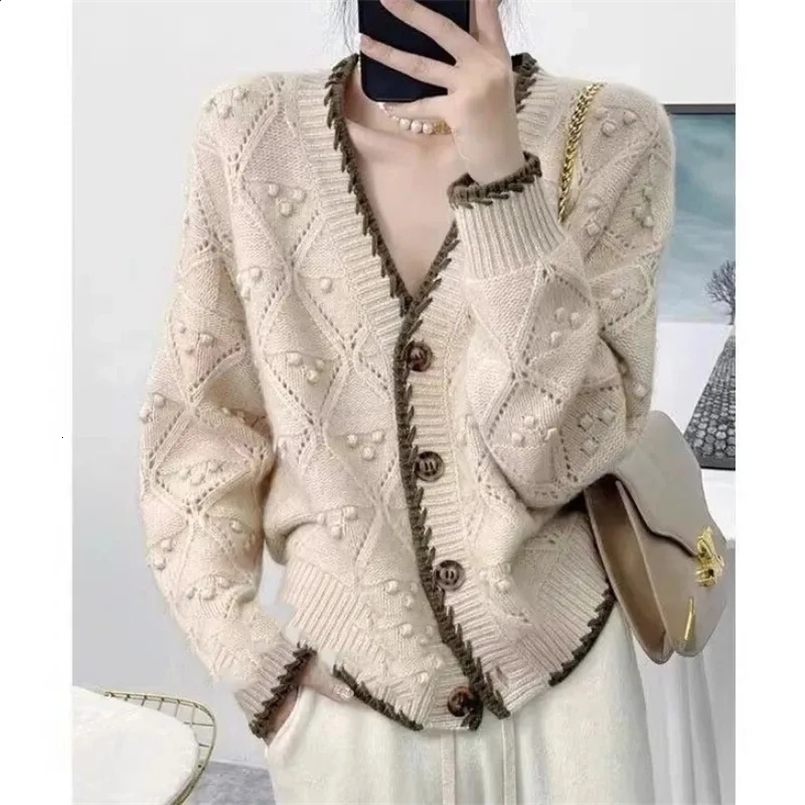Chic jacquard 100% cashmere knit cardigan Womens autumn/winter lazy V-neck sweater Loose wool coat 240724