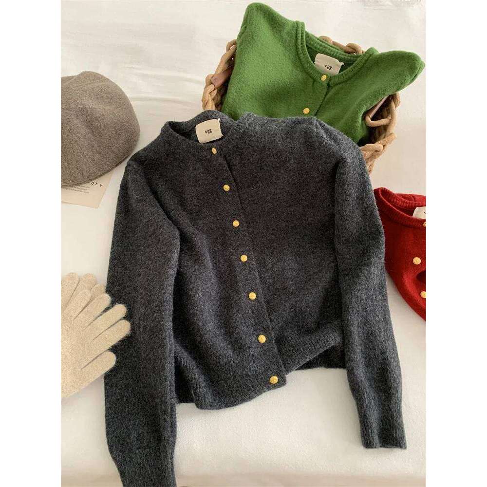 Gold Button Round Neck Knitted Sweater For Women's 2024 Autumn/Winter New Base Knit Cardigan