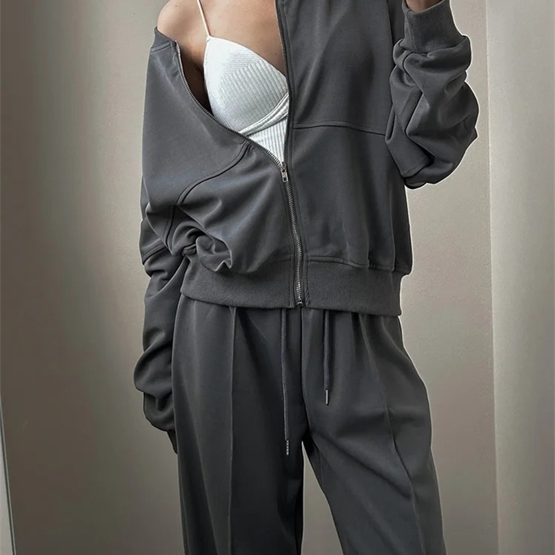 Gray Straight Pants Two Pieces Sets Women Outfit Long Sweatpants Street Wear Zipper Jacket Track Suits Sweatshirt Sets For Women 240828