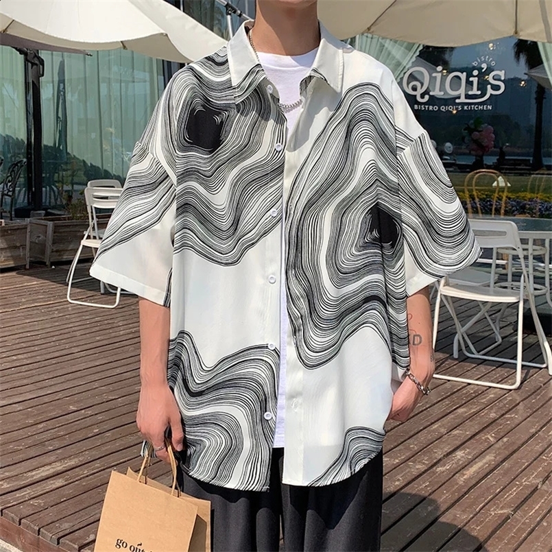 Summer Short Sleeved Shirt Men Retro Printed Shirt Men Streetwear Loose Ice Silk Shirt Mens Hawaiian Shirts Plus Size M-5XL 240812