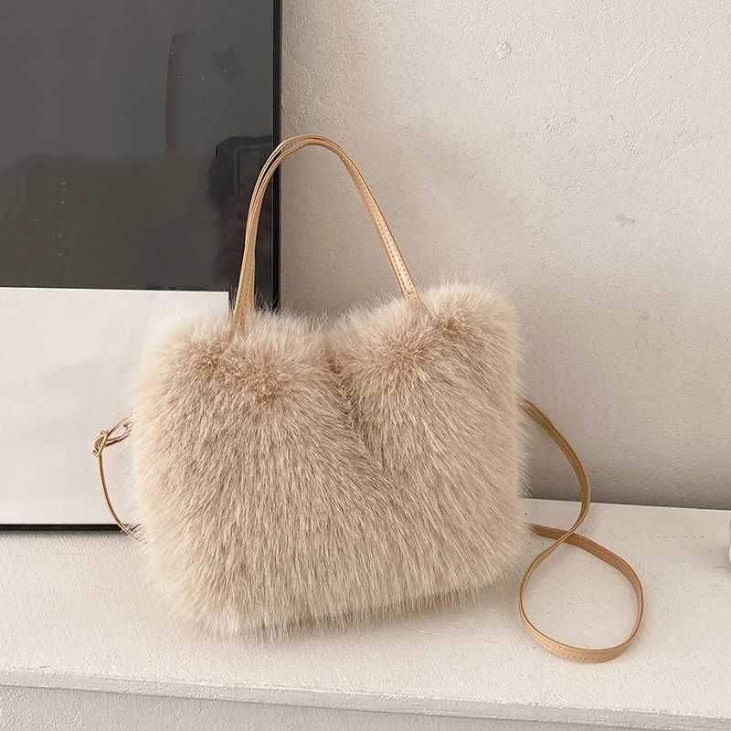 Faux Fur Tote Bag Womens Bucket Plush Luxury Design Ladies Handbags Soft Winter Crossbody Shoulder Bags Bolsa Feminina Z250923