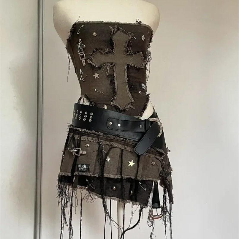 Y2K Denim Stitching and Washing To Make Old Two-piece Woharajuku Goth Long-sleeved Zipper Coat Mini Pleated Skirt Autumn Coat 250313