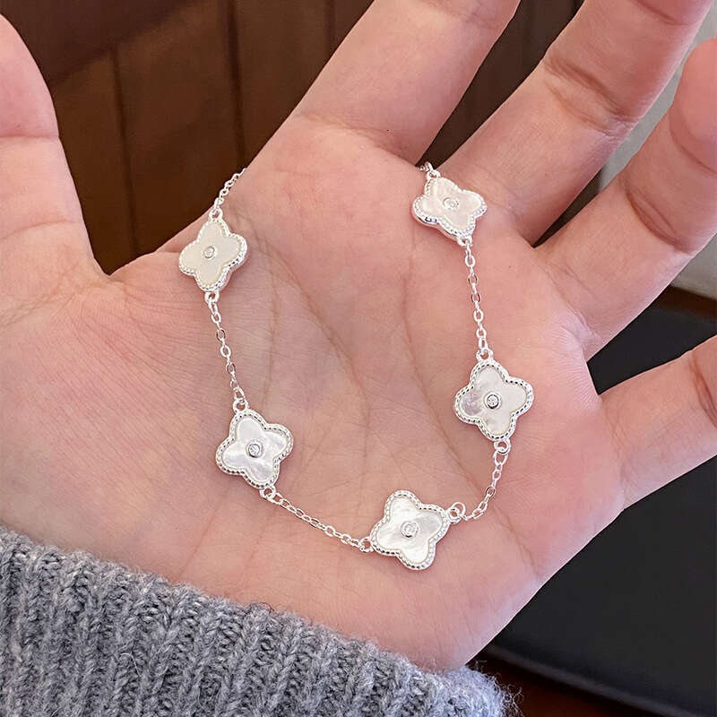 S Pure Sier Natural Shell Four-Leaf Clover Bracelet for Women, Niche High-End Heavy Craft Light Elegant White Mother-of-Pearl Jewelry