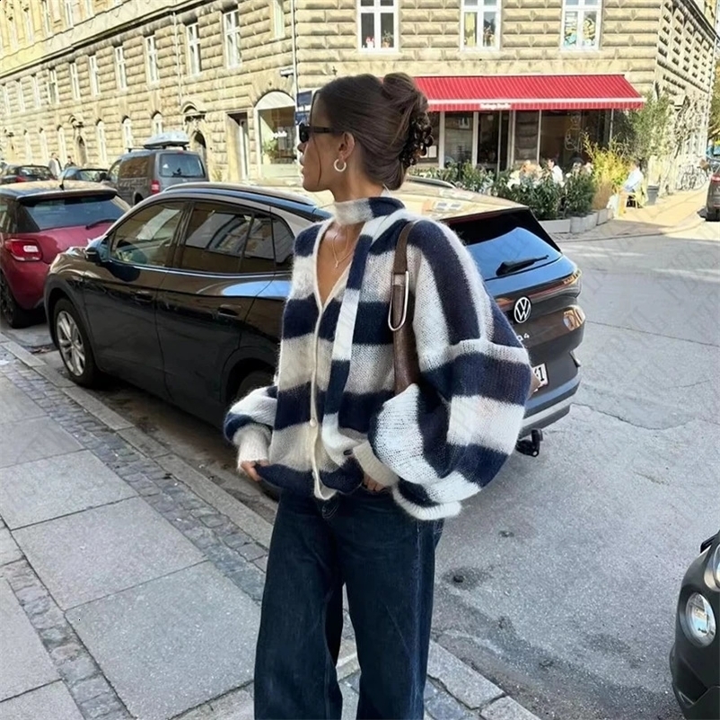 Y2K Harajuku Aesthetic Womens Autumn Winter Striped Knitted Sweater Casual Loose Fashion Open cardigan Pullover Streetwear 241203