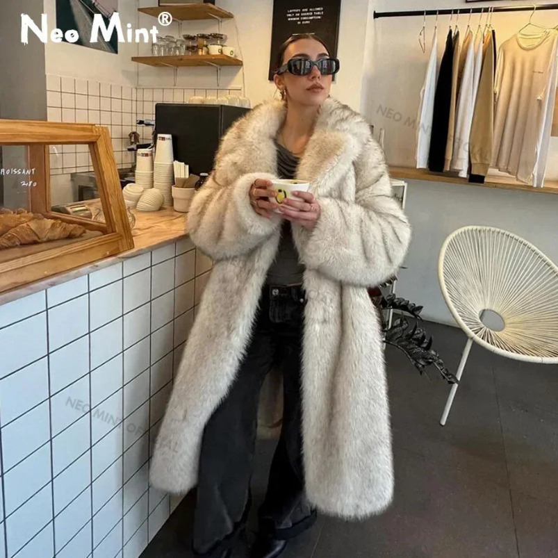 Neo Mint Slouchy chic gradient long environmentally friendly artificial fur coat for womens winter thick warm fluffy fox fur leather jacket fashiona