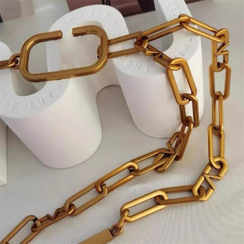 Vintage Chain Belt Women Luxury Brand Waist Chain Metal Letter Waistband Men Designer Belts Skirt Girl Mother Gift Ceinture