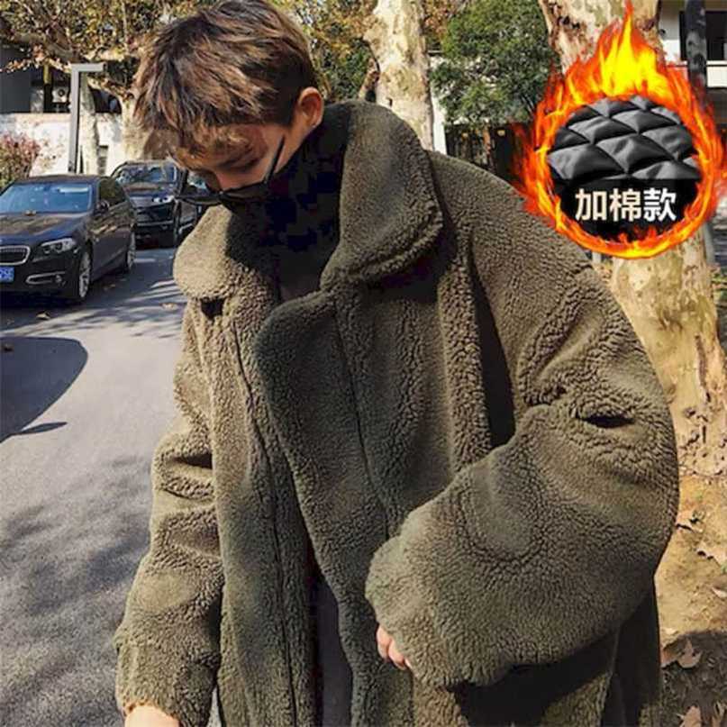 Cotton thick lamb wool coat men's winter padded jacket Hong Kong style student warm jacket plus size men's clothing 211105