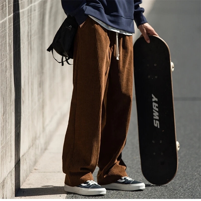 Mens Corduroy Pants loose straight casual pants elastic waist jogging sports pants winter mens sportswear fashionable streetwear 240824