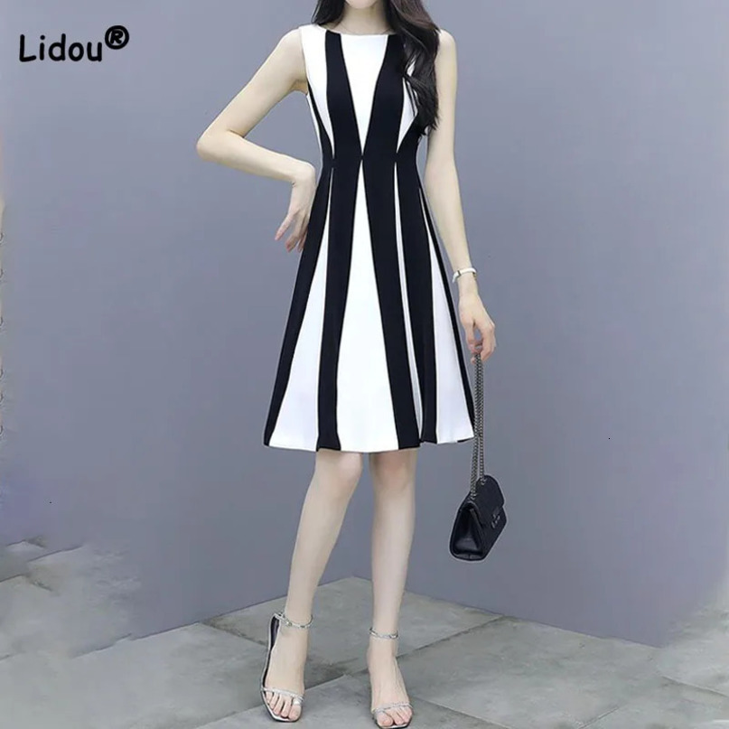 Elegant Commute Round Neck Sleeveless Dresses Womens Clothing Summer Fashion Allmatch Contrast Color Spliced Dress for Female 240615