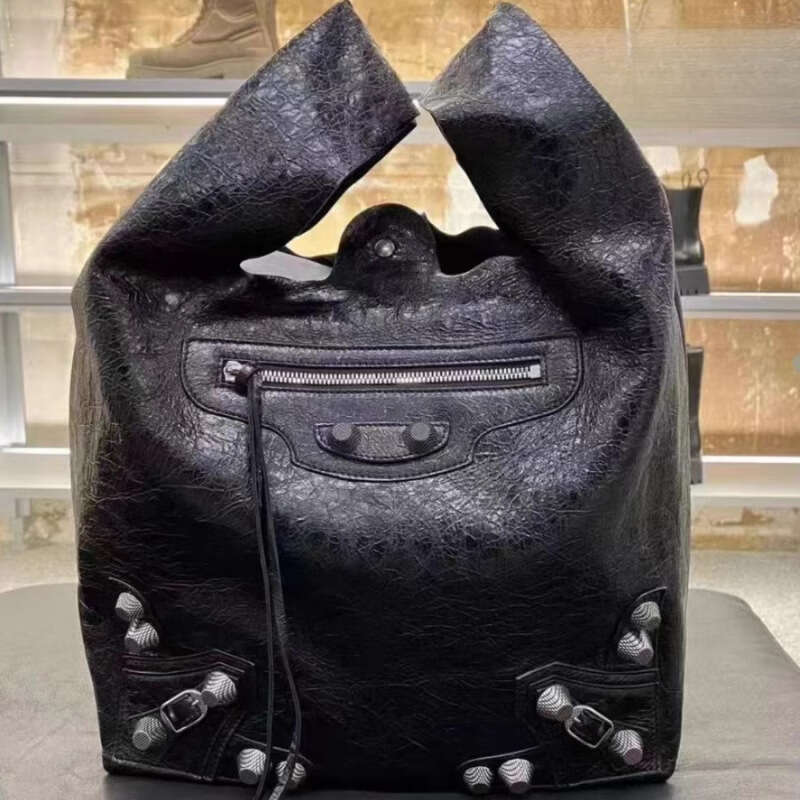 Designer Bag Tote Bag Shoulder Bag Trendy Internet Celebrity Style Versatile Dark Motorcycle Trash Casual Handheld Tote Bag