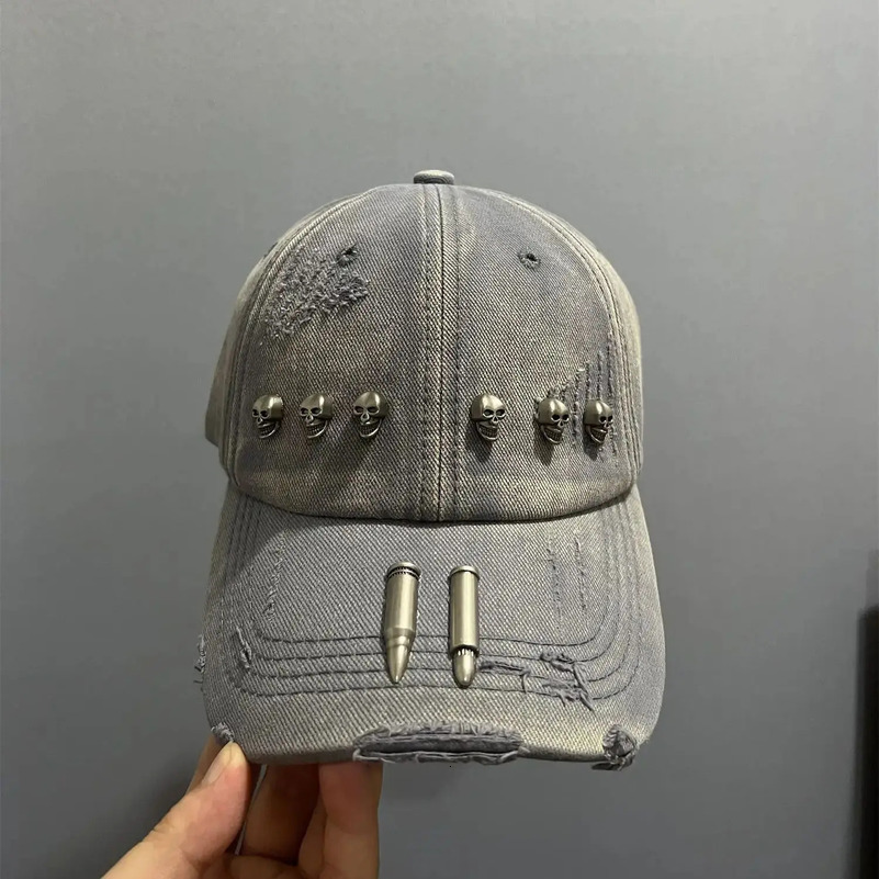 American Street Fashion Personality Bullet Head Metal Baseball Cap Heavy Industry Skull Decoration Hip-hop Rock Vintage 250108