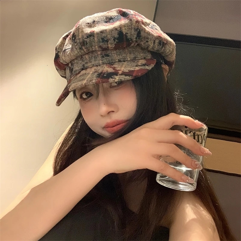 2024 Y2k Tie-dye Large Version Beret Womens Spring and Autumn Outdoor Trend Literary Sunshade Octagonal sboy Caps Gorras250408bj