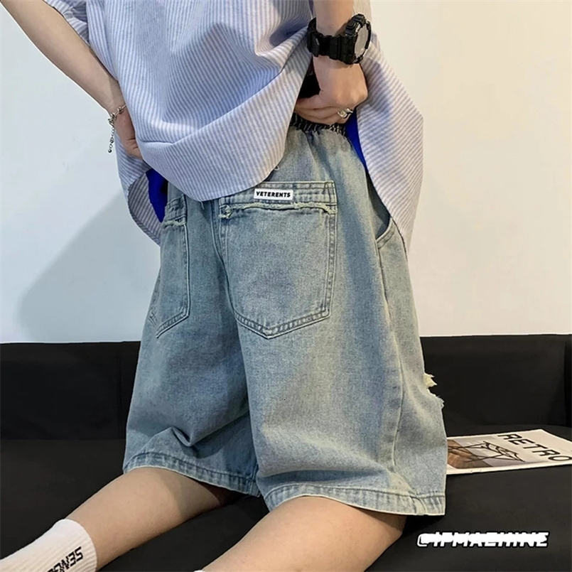 5-point Pants Men Summer Fashion Street Style Casual Loose Large Pants Hole-punched Jeans Shorts Trendy American Style Cotton 240829
