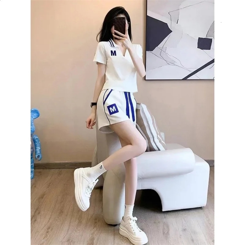 Plus Size Casual Sportswear Set Womens Summer Fashion Short Sleeve Shorts 2-piece Set Age-reducing Style 240823