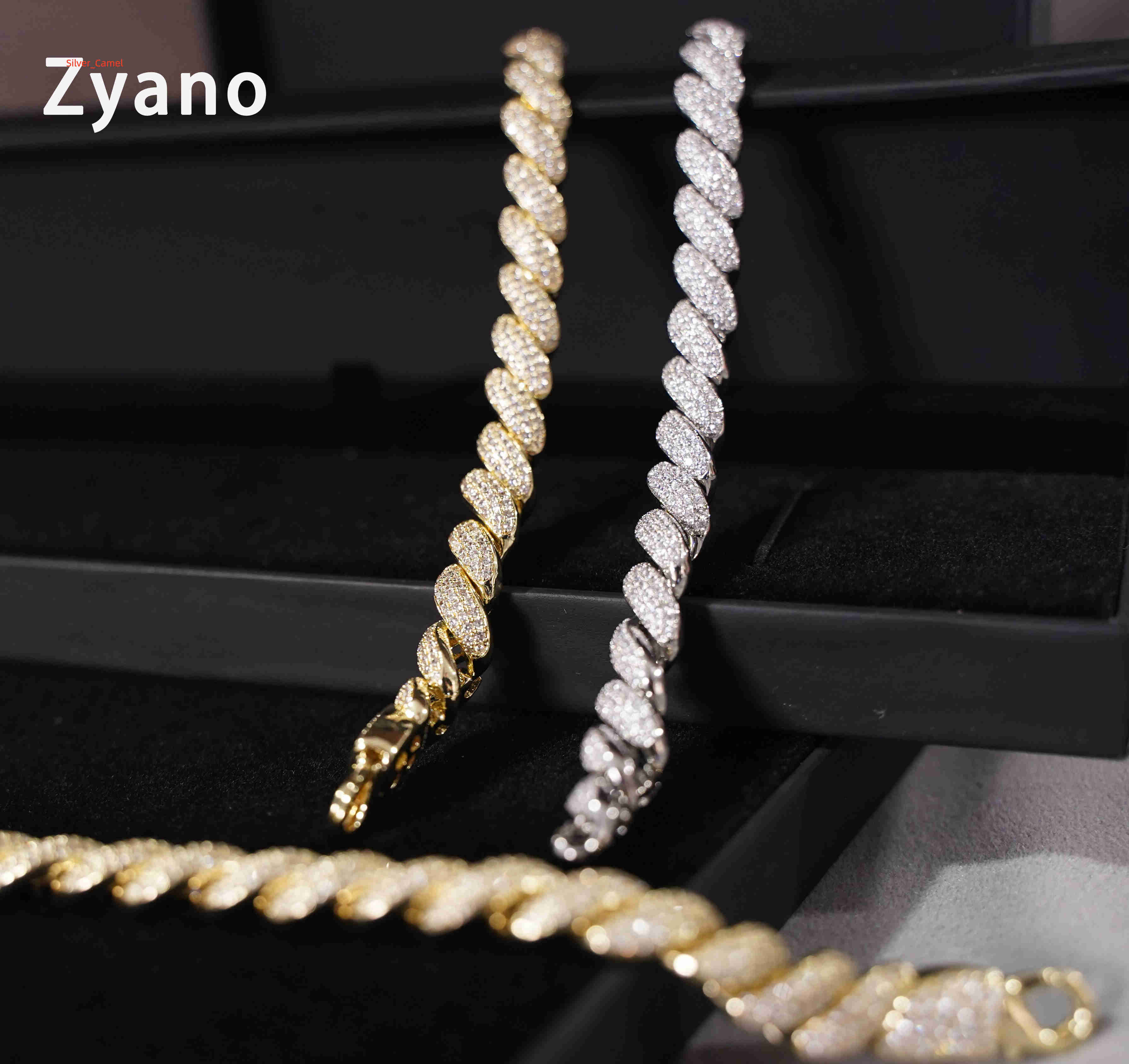 Zyano New Trendy Bling Moissanite Big Heart Pendant 2 Row Miami Cuban Link Chain Necklace Gold Hiphop Rapper Jewelry Moissanite