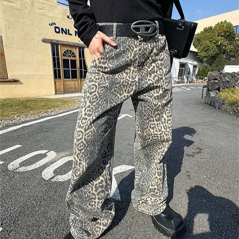 HOUZHOU Leopard Jeans Mens Denim Pants Mens Extra Large Wide Legs Trousers Street Clothing Hip Hop Retro Animal Printing Loose Casual 241125