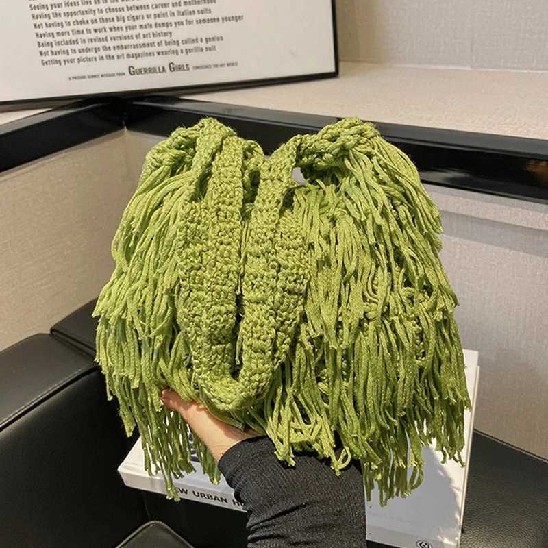 Luxury Design Woven Women Shoulder Bag Large Capacity Knitted Handbags For Ladies Girls Summer Tassel Casual Travel Shopper Tote Z250923