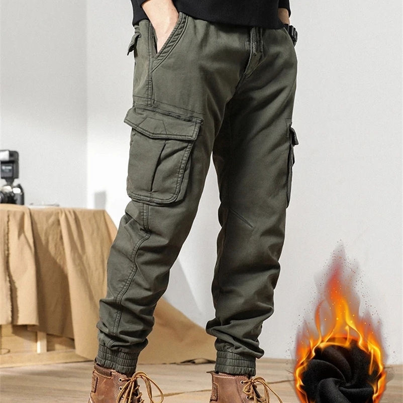Multi-Pockets Winter Cargo Pants Men Fleece Liner Thick Warm Slim Fit Joggers Streetwear Casual Cotton Thermal Trousers 240913