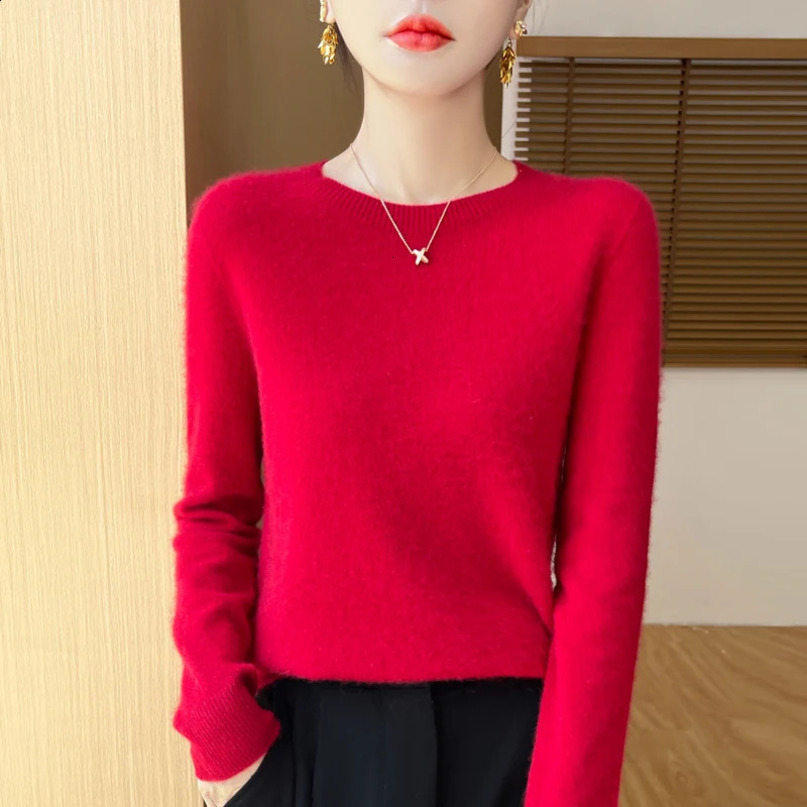 FallWinter 100% Merino wool cashmere sweater Oneck longsleeved womens knitted pullover top 240713