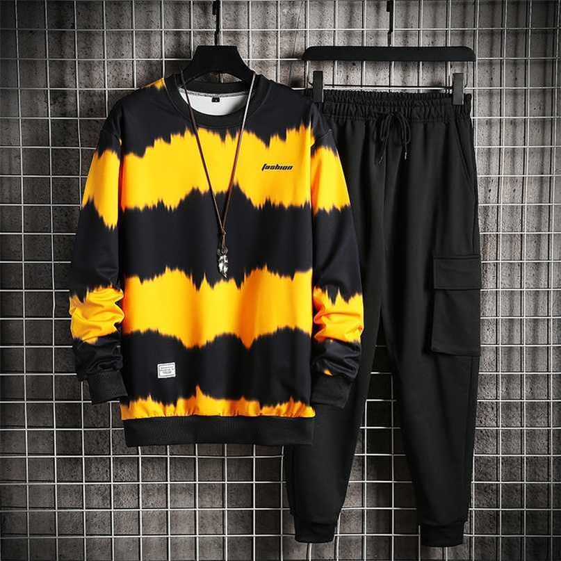 Men's Sets Casual Sportswear Tracksuits Sets Men Sporting Hoodies+Pants Sets Outwear Male Hooded Sports Suits Patchwork 211109