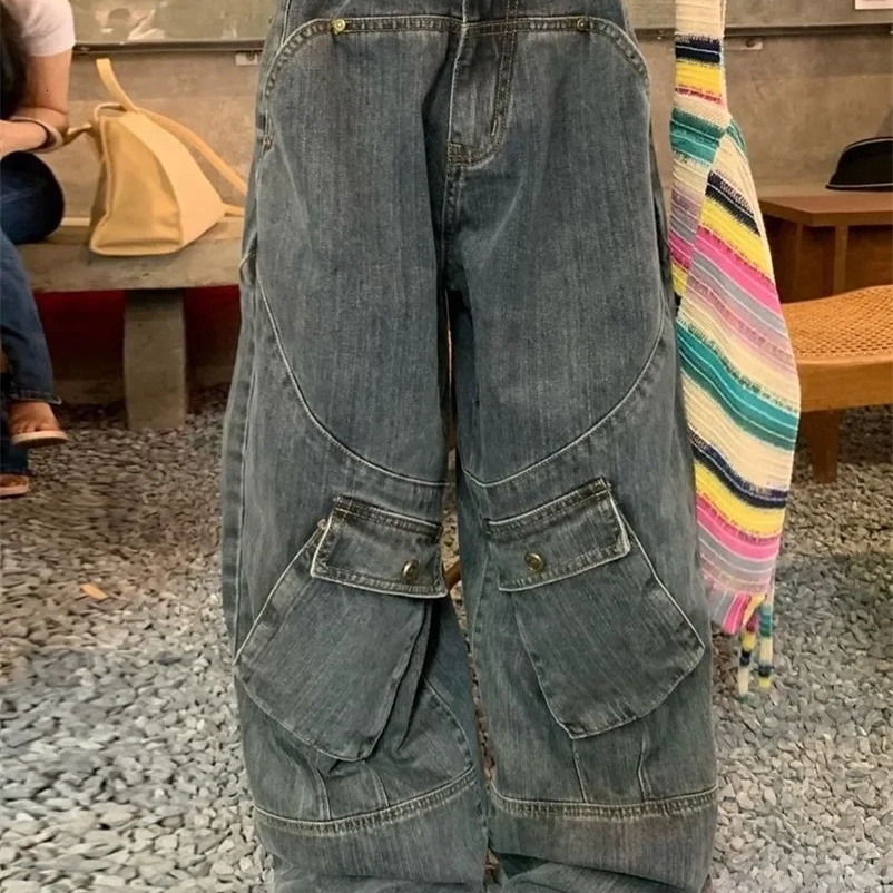 Large Size Retro Punk Style Large Pocket Tooling Jeans Women's Street Fashion Straight-leg Pants Y2k Loose Mopping Pants for Men 231221