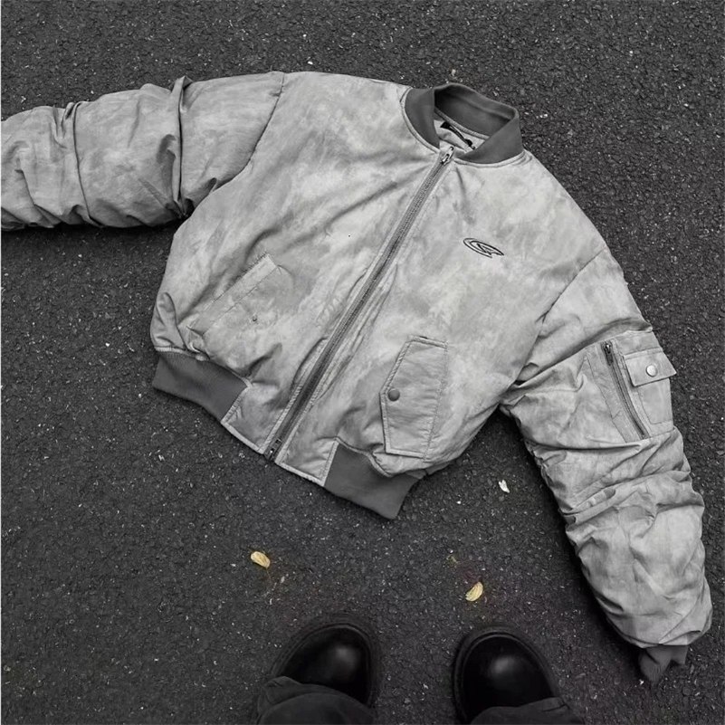 Retro Wind Jackets Pleated Flight Jacket Baseball Suit Cotton Suit American Parkas Hip Hop Winter Coat Man 250409