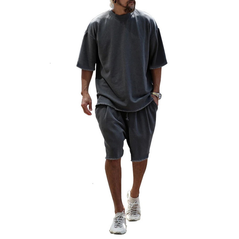SpringSummer Large Casual Mens Set Loose Short sleeved T Shorts Solid Color Wear 240531