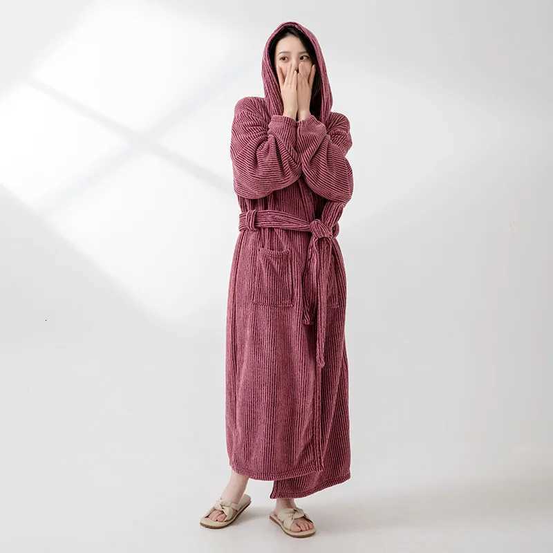 Womens Striped Bathrobe Coral Fleece Kimono Oversized Hooded Bathrobe Absorbent Quick Drying Robes Couple Home Wear Loungewear Z250924