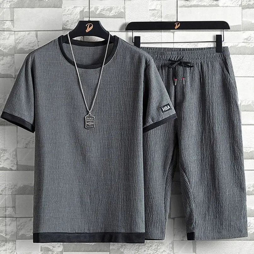 Ice Silk Suit Mens Summer Loose Large Casual Sports M6XL Short Sleevecapris Twopiece Set 240531