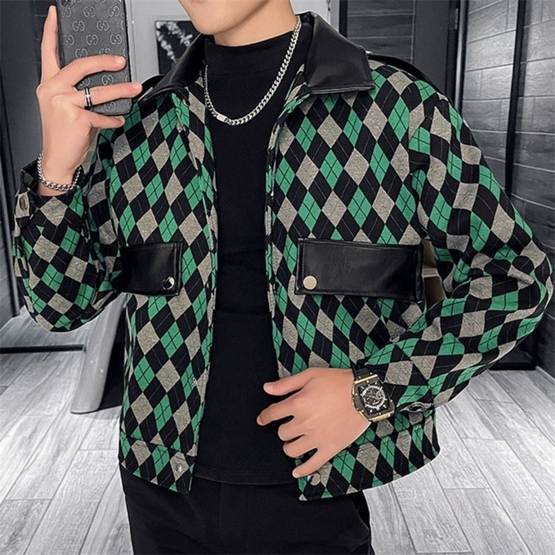 Spring Version Lapel Diamond Lattice Splicing Jacket Mens Motorcycle Jacket Korean Slim Green British Trend Casual Jacket 220811