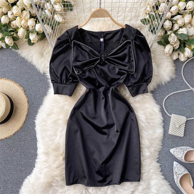 DEAT Women Vintage Bow Black Puff Sleeve Dress Square Collar High Waist Fashion Spring Summer 11B348 210709