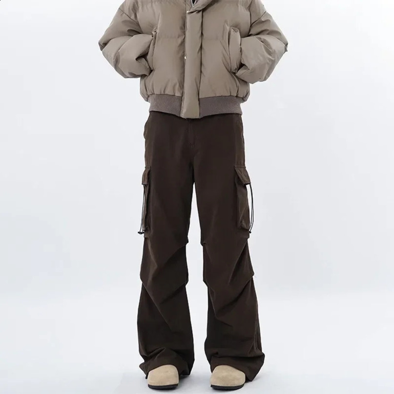vintage American brown plain cargo pants loose fit suitable for mens casual womens multi pocket straight leg design 240827