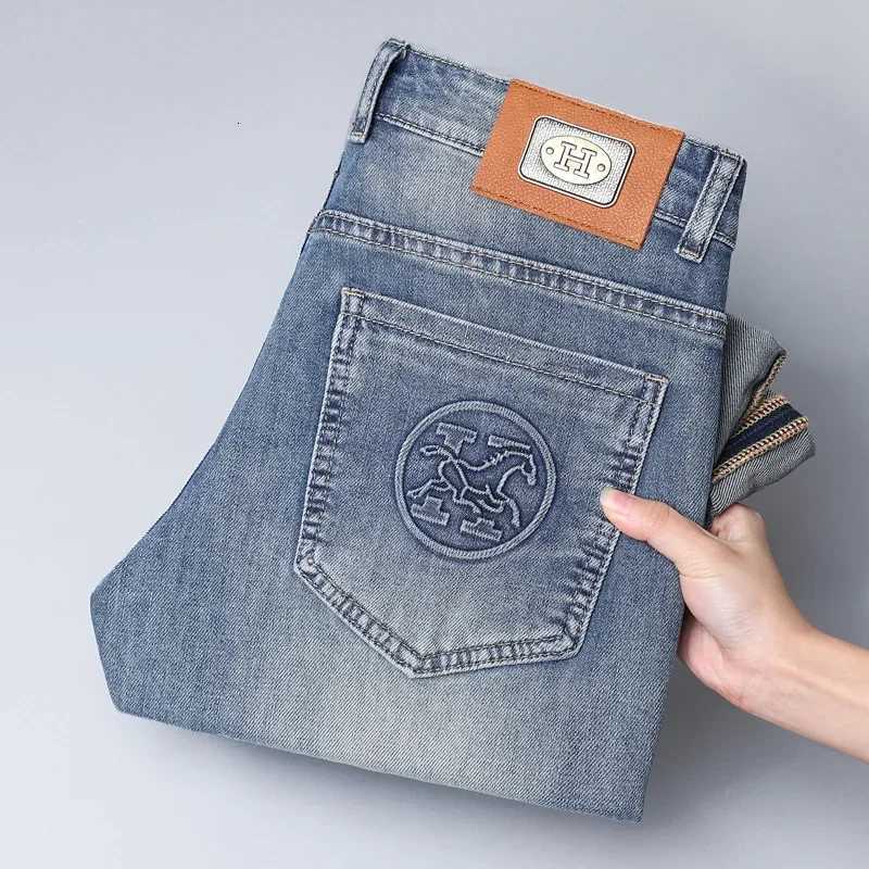 2024 Mens Fashionable Simple Stretch Slim Fit Denim Trousers European Style High Quality Casual Export Men Pants W250925