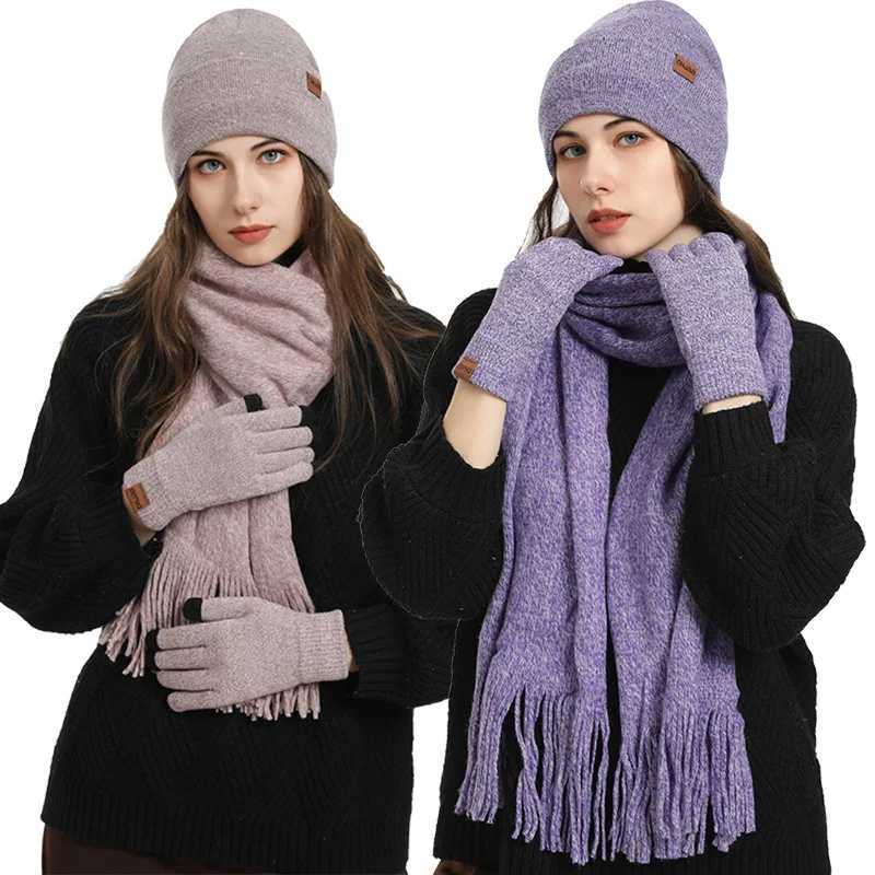 s New Suit European Autumn Winter Velvet Knitted Hat Scarf Gloves Threepiece Set of Mens Wens Thermal Wool X250925