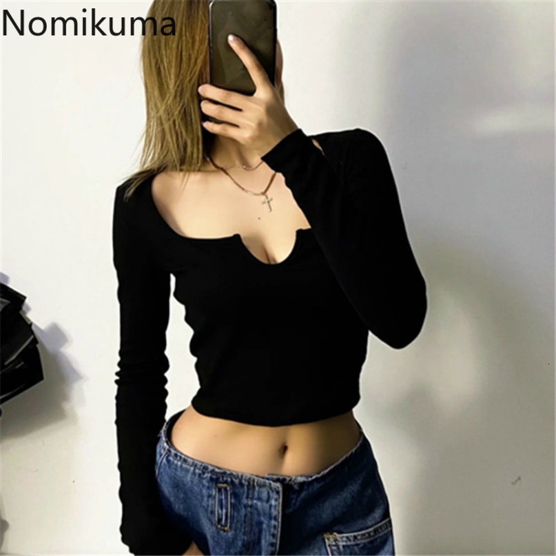 Nomikuma Sexy Deep V-neck Top Tee Long Sleeve Slim Short T Shirts Spring New Crop Top Basic Graphic Tshirts Feminimos 6E122 210427