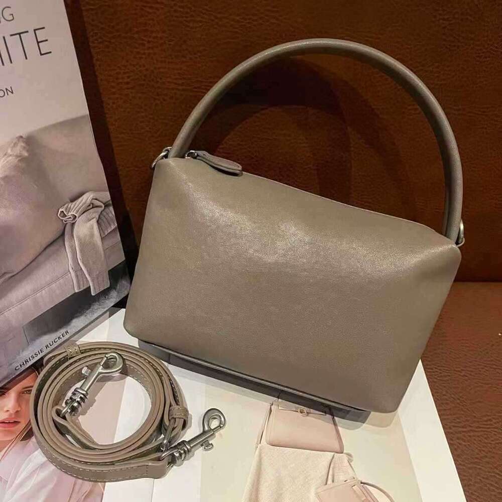 Designer Bag Tote Shoulder Bag New Top Layer Vegetable Tanned Grain Cowhide Underarm Autumn Winter Fashion Versatile Single Crossbody For Women