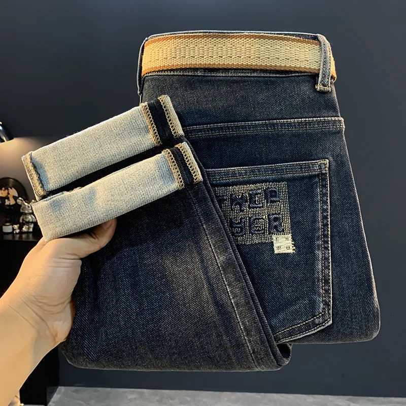 2025 New Retro Jeans Mens Autumn Embroidered Printed Versatile Street Slimming Elastic Denim Small Foot Pants W250925