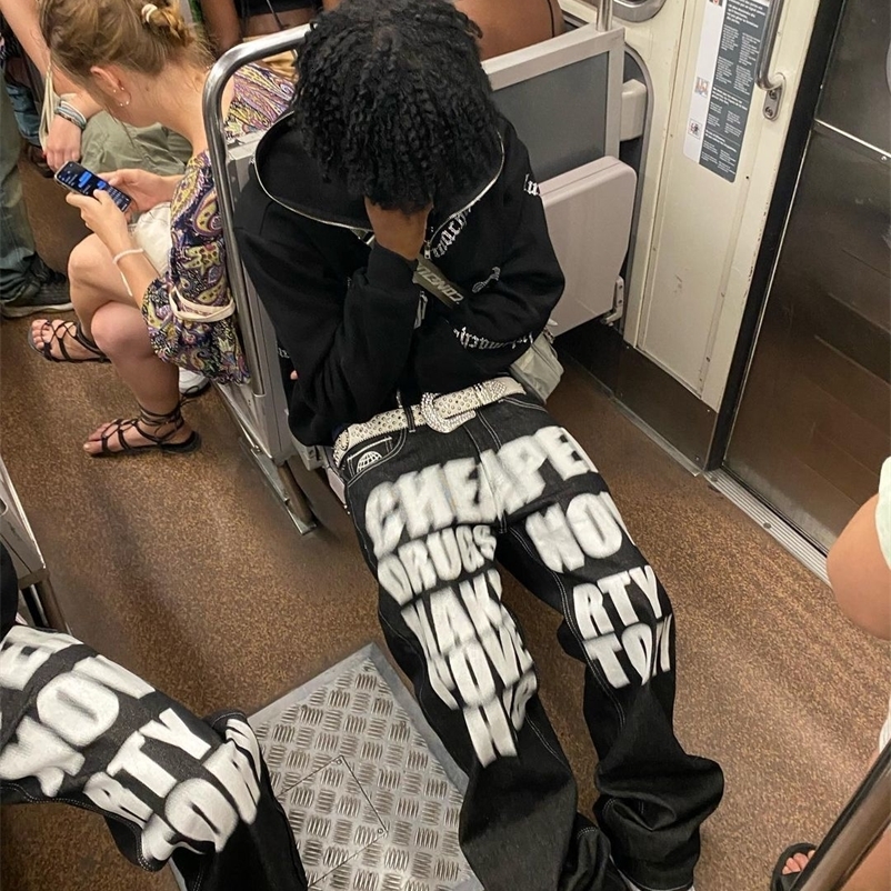 Men's Jeans Y2K Street Trend Letter Print Black Pants Gothy Loose Straight Wide Leg Hip-hop Men Dragging Casual 230211